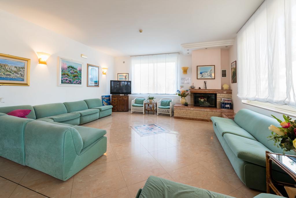 Albergo Villa A Mare Peschici Extérieur photo